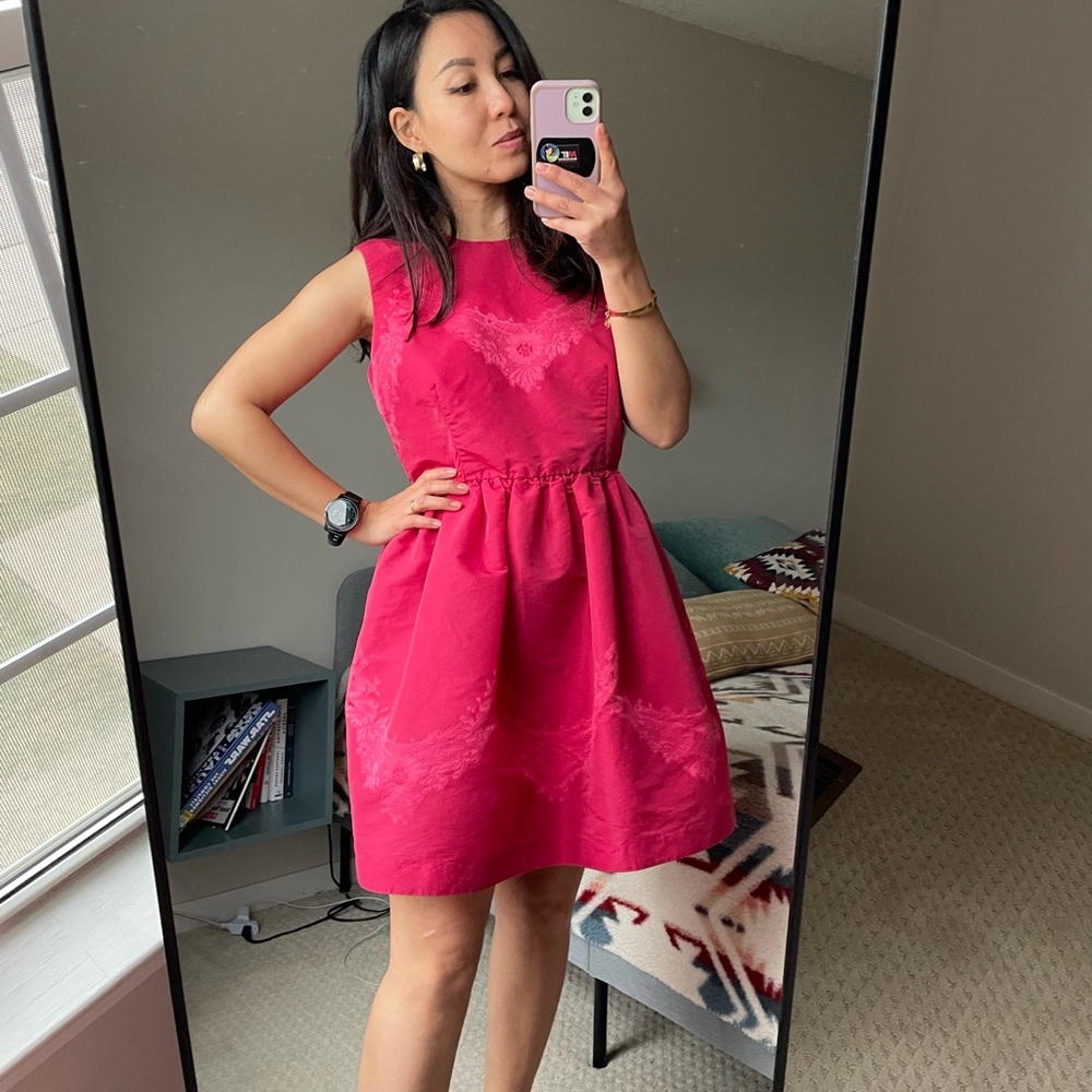Amazing fuchsia color Valentino spa mini dress